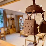 Unique, Homey Apartment With Free Parking In Central Budapest